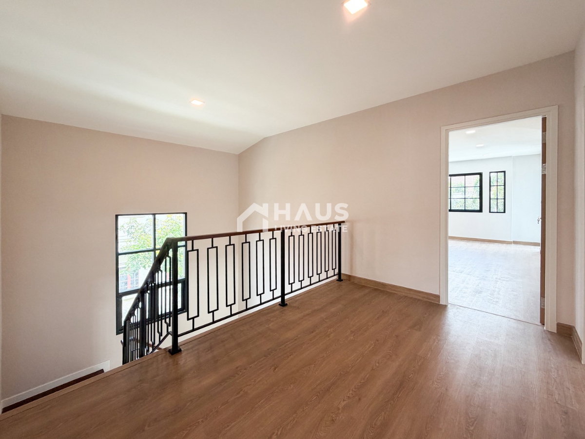picture Ladawan Pinklao - Borommaratchachonnani / 4 Bedrooms #HPHU074 - 19/28
