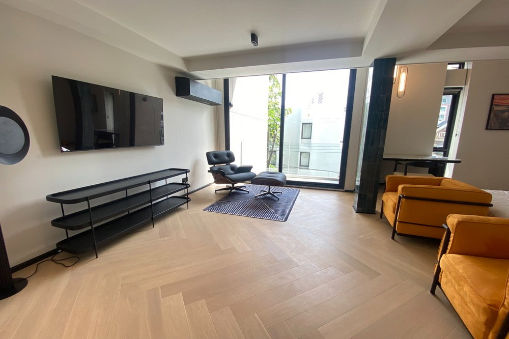รูป ขาย -เช่าระยะยาว - ระยะสั้น ! ทาวน์เฮ้าส์ ! Code C20250600019..Townhouse in Phromphong, 3 ห้องนอน, 4 ห้องน้ำ, 4 ชั้น, แต่งครบ,  ราคาพิเศษ!!📣 - รูปที่ 8/57