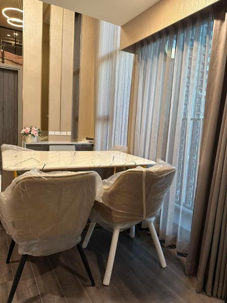 picture A031010 KnightsBridge Space – Rama9 - 5/8