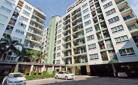 A031232 Lumpini Suite Sukhumvit 41