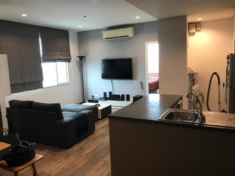 A033093 Villa Sathorn