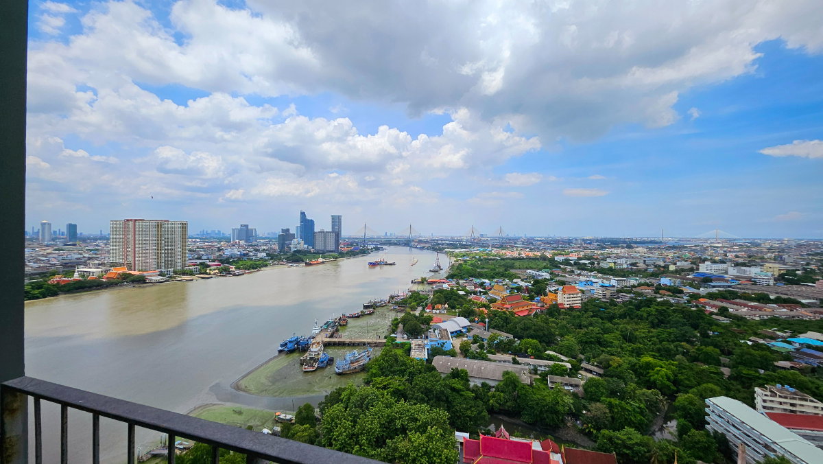 picture Luxury Meets Comfort: 2BR with Bathtub & Panoramic River Scenery 🛁 - 2/23