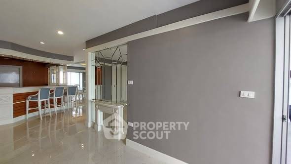 รูป คอนโด 4-ห้องนอน ที่ สายชล แมนชั่น ใกล้ BTS สะพานตากสิน (ID 2831058) - รูปที่ 4/14