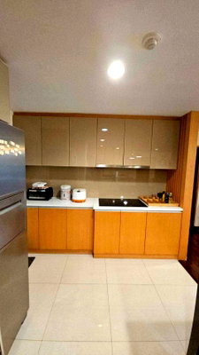 คอนโดให้เช่า : LTH15195 – Spacious Condo with Home Office for Rent Phrom Phong | Investment Opportunity Best Value | Near BTS Phrom Phong | 53,000 THB | คอนโดให้เช่า พร้อมพงษ์ ห้องใหญ่ มี Home Office พร้อมผู้เช่า คุ้มค่า ใกล้ BTS พร้อมพงษ์