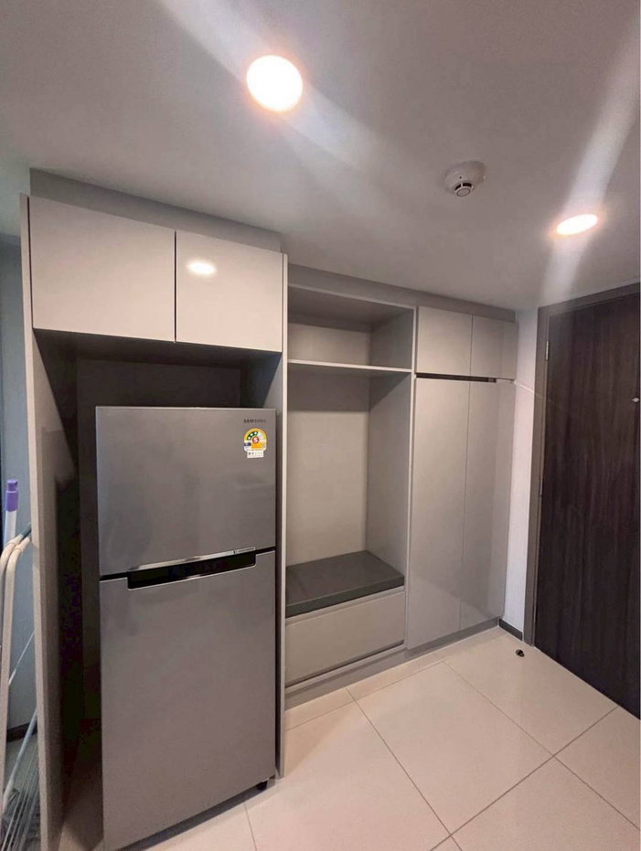 picture For rent Knightsbridge space Rama9  - 7/16