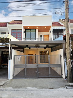 R166 ✨🏡 Newly renovated townhouses in Don Mueang area, Yu Charoen Village, Soi Vibhavadi Rangsit 37, near Don Mueang Airport. Only 2.39 Million Baht.