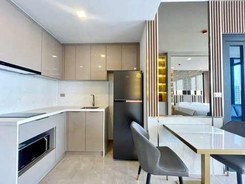 For rent ✨ One9Five Asoke - Rama 9 🔥 Line ID @034etfin 📲 1 Bedroom 1 Bathroom ✨ Ready to move in.