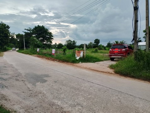 ลดหนัก! ที่ดิน 4 ไร่ ติดถนนสนามกอล์ฟสิงห์ ขายถูกกว่าตลาด