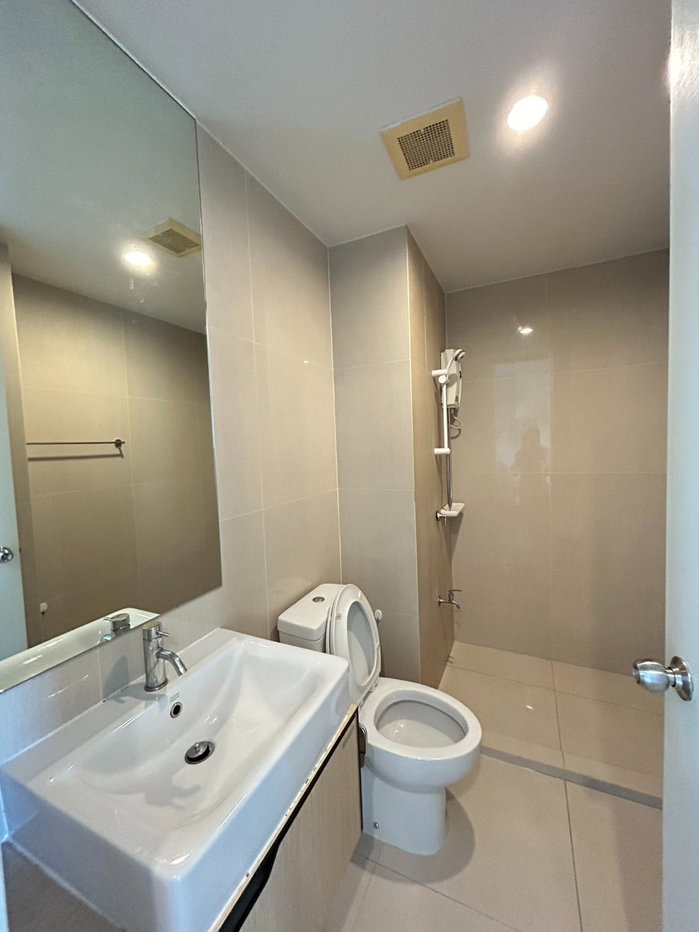 รูป ให้เช่าคอนโด 1 ห้องนอน 30 ตรม. พาร์คแลนด์ เพชรกษม พร้อมเฟอร์นิเจอร์และเครื่องใช้ไฟฟ้า - รูปที่ 9/9