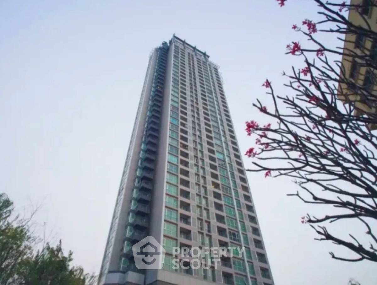 รูป คอนโด 1-ห้องนอน ที่ ริธึ่ม สาทร ใกล้ BTS สะพานตากสิน (ID 2833240) - รูปที่ 3/3
