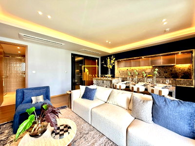 คอนโดให้เช่า : VIA 34 | Luxurious 3 Bedroom Condo in Thong Lo Area - BR61307CD