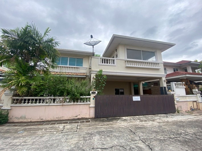 Houses for sale : Nalin ville5, Kheha Rom Klao Road, Khwaeng Khlong Song Ton Nun, Khet Lat Krabang, Bangkok