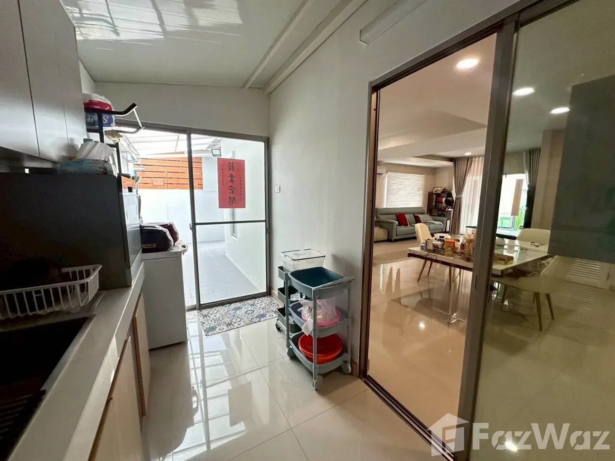 รูป ขาย บ้านเดี่ยว 3 ห้องนอน ในโครงการ ไลฟ อิน เดอะ การ์เด้น โรงโป๊ะ-มอเตอร์เวย์ 6213728 - รูปที่ 6/28