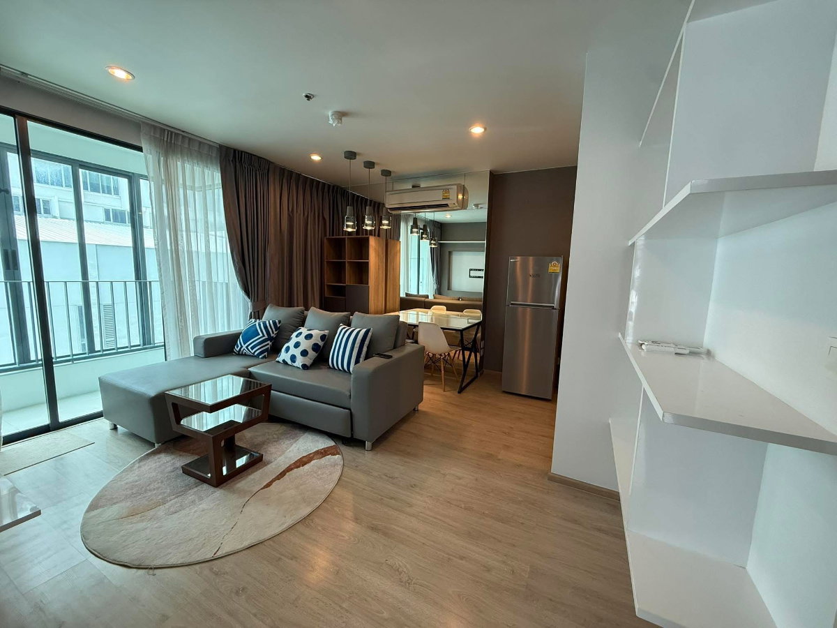 รูป IDEO Q CHULA  🏙️2 ห้องนอน 1 ห้องน้ำ  🚪ห้องหัวมุม 47 ตรม. ชั้น4 ชั้นเดียวกับชั้นจอดรถสามารถจอดรถ 🛏️1ห้อง "Build-in เป็น walk in closet  - รูปที่ 8/9