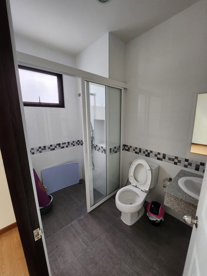 รูป 🏡✨ ปล่อยเช่าทาวน์โฮมหรู 3 ชั้น ซอยปุณณวิถี 31 4 ห้องนอน 5 ห้องน้ำ ใกล้ BTS ปุณณวิถี (สายสีเขียว) เดินทางสะดวก | จดทะเบียนบริษัทได้ - รูปที่ 14/14