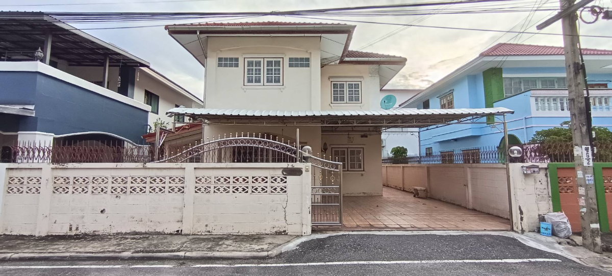 รูป ✨ ขายบ้านเดี่ยว หมู่บ้าน ช.รุ่งเรือง 6 | ถนนเมน | 54 ตร.วา | 6 ห้องนอน | พร้อมอยู่ ใกล้ MRT & เซ็นทรัลเวสต์เกต 🏡 - รูปที่ 13/13