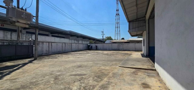 รูป HR3429ให้เช่าโกดัง/โรงงาน 1.5 ไร่ ติดถนนสุวินทวงศ์ (ติด SCG บุญถาวร ฉะเชิงเทรา)มีใบ รง.4 | ไฟฟ้า 3 เฟส 500 KW | พื้นที่สีส้ม  - รูปที่ 2/14