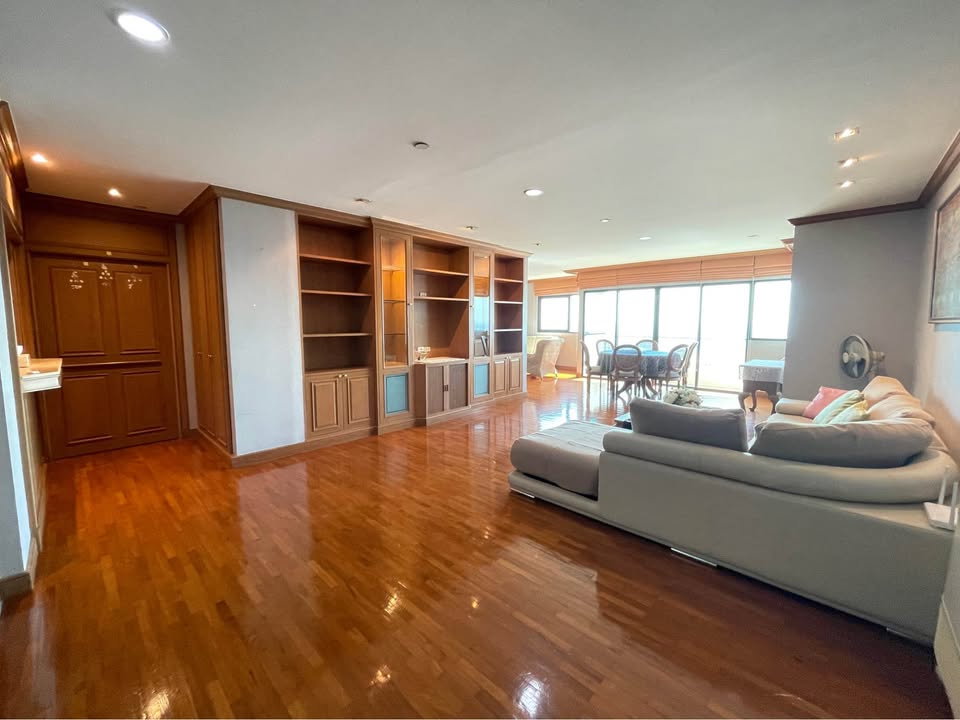 picture Code: 26KJ2076  for rent Sathorn Gardens 🔥🔥 Line ID: @kjcondo (with @)🔥🔥 - 15/21