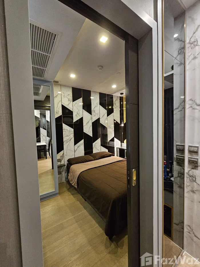 picture Ashton Asoke high floor. 6214509 - 12/16