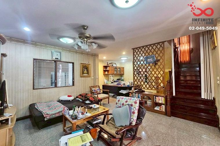 3-bed house for sale, 50 sq wah, Chuan Chuen Ladprao