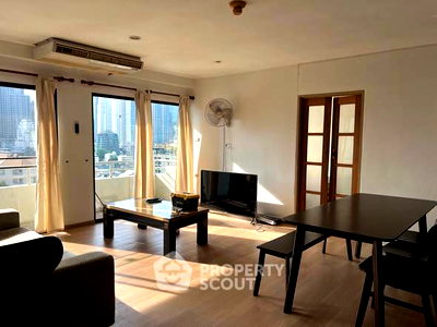 ขายคอนโด : คอนโด 2-ห้องนอน ที่ สราญใจ แมนชั่น คอนโดมิเนียม ใกล้ BTS นานา (ID 2833258)