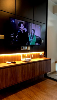 Condos for sale : Sell Life Asoke Hype condo High floor fully-furnish ready to move, nearby MRT rama9
