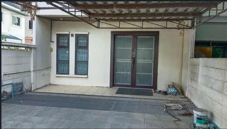 2-bed townhouse for rent, 111 sqm, 26 sq wah, Wang Thonglang