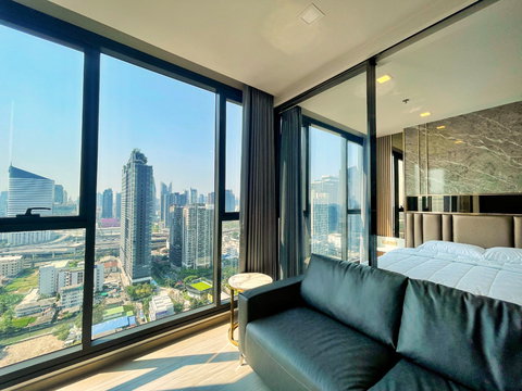 For Rent One 9 Five Asoke-Rama 9 Fully Furnished (Near MRT RAMA 9)