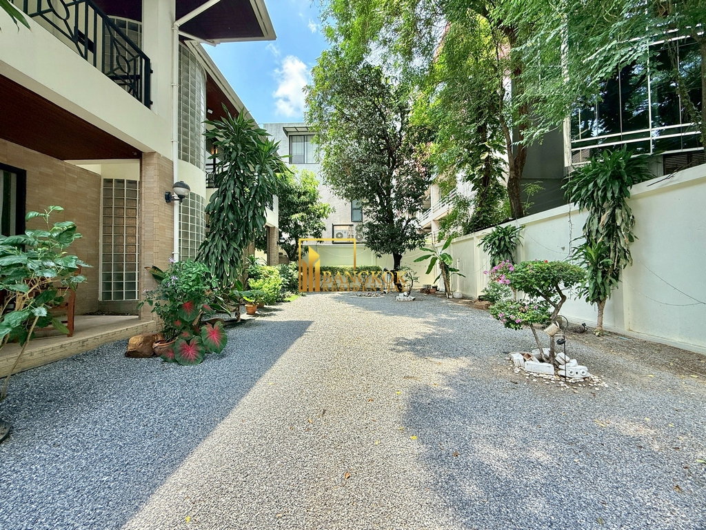รูป Amazing 4 Bed Pet Friendly Luxury House With Private Pool - BR7769SH - รูปที่ 16/73