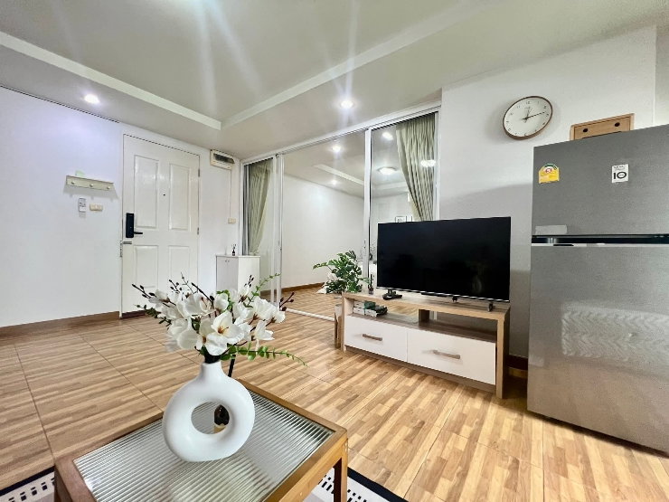รูป 🌟  Happy Condo Ratchada 18 ( A28 ) Size 44 SQ.M Type 1 Bedroom 1 Bathroom On the 6th Floor  Rental.14,000 THB - รูปที่ 4/7