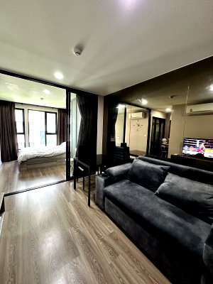 Condos for sale : Fully furnished condo at The Origin Ramintra 83, near Fashion Island, close to BTS and markets. Great value, ideal for living or investment.