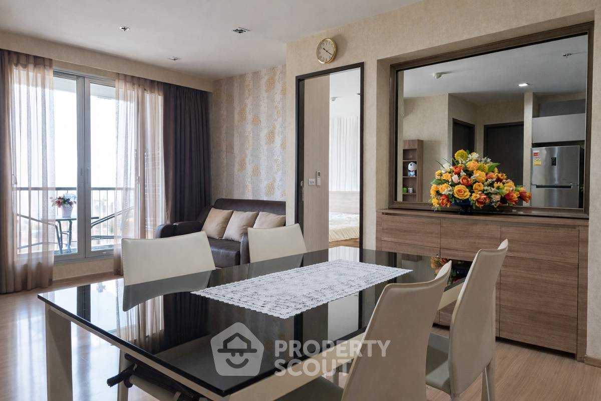 รูป คอนโด 2-ห้องนอน ที่ ริธึ่ม สาทร ใกล้ BTS สะพานตากสิน (ID 2832224) - รูปที่ 5/10