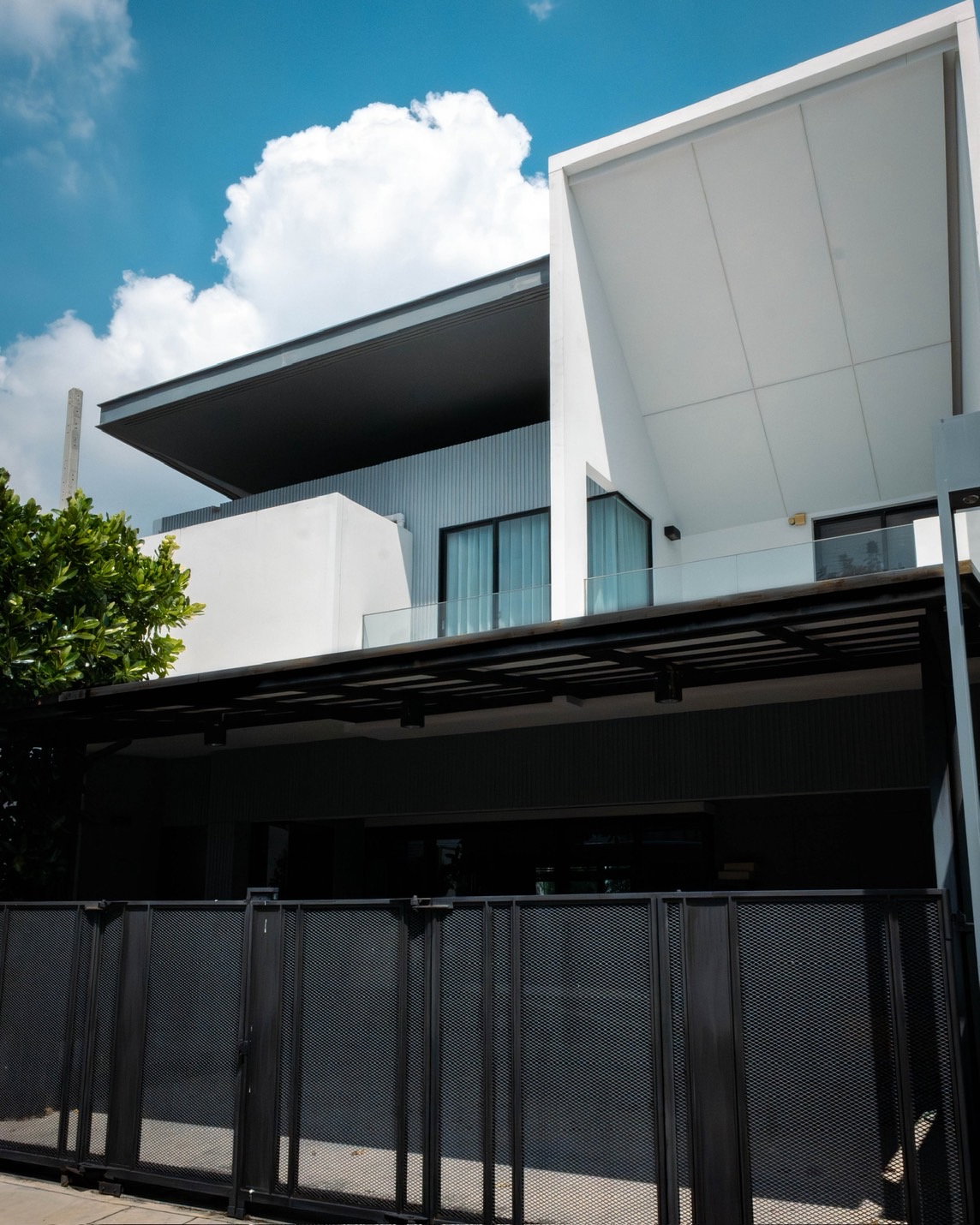 ✅ ✅ ให้เช่า - VIVE Bangna KM.7 , Luxury House 3 ห้องนอน พร้อมเข้าอยู่ ติดต่อไลน์ @bktasset หรือโทร 095-325-8928