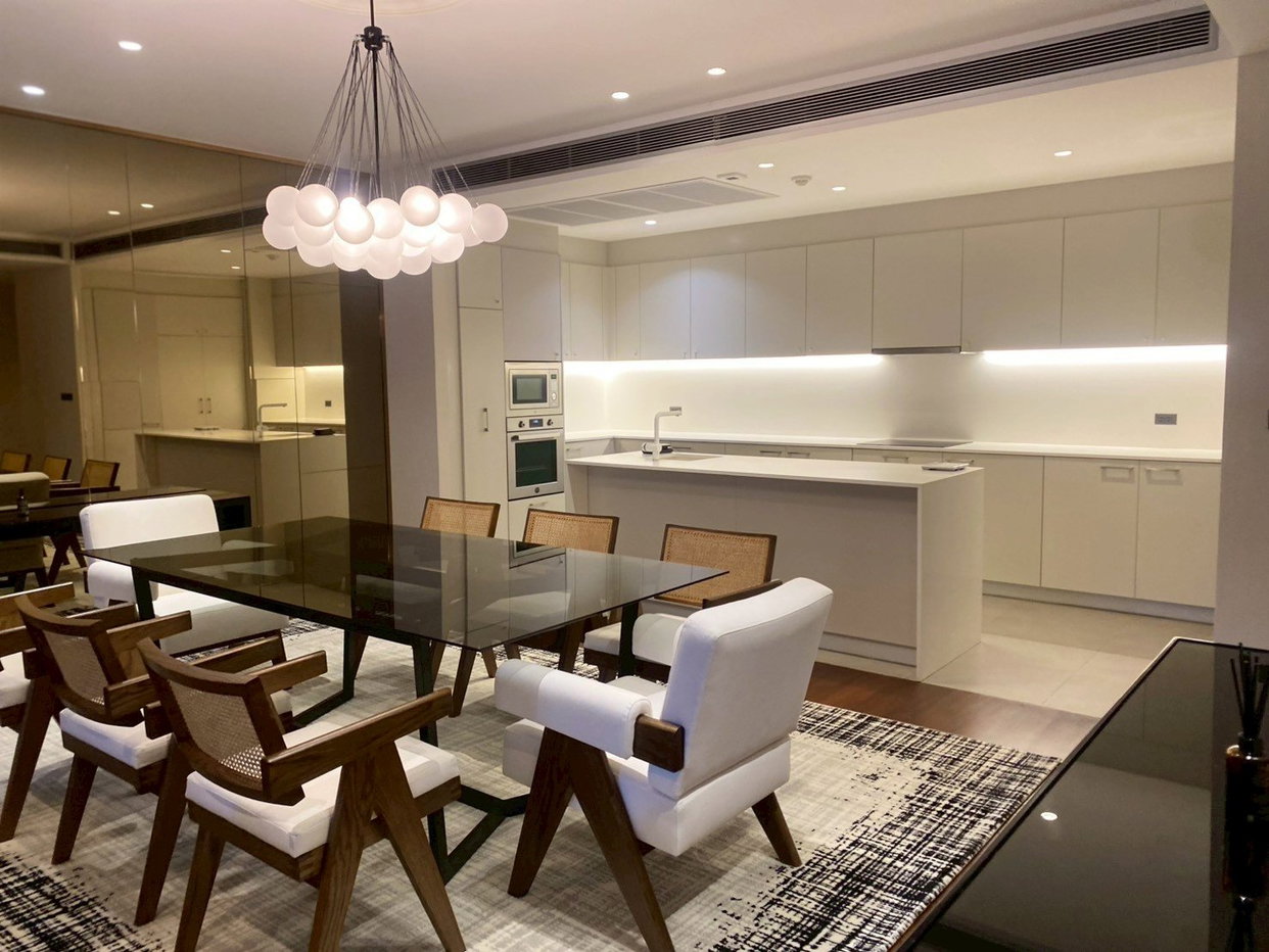 รูป LTHC15180 – Luxury Condo Pet-Friendly for Rent Thonglor | City Lifestyle Best Value | Near BTS Thonglor | 180,000 THB | คอนโดให้เช่า ทองหล่อ ห้องใหญ่พิเศษ เลี้ยงสัตว์ได้ คุ้มค่า ใกล้ BTS ทองหล่อ - รูปที่ 2/4