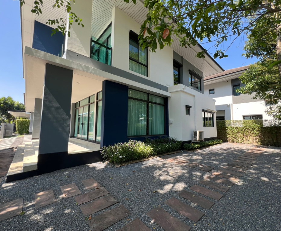 รูป ให้เช่าบ้านเดี่ยว 5 ห้องนอน โครงการเศรษฐสิริ กรุงเทพกรีฑา หัวหมาก บางกะปิ กรุงเทพมหานคร HRE00043 - รูปที่ 3/31