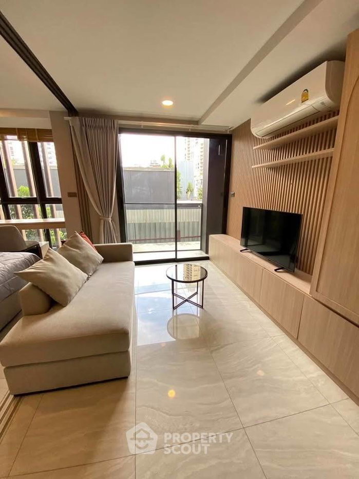 รูป คอนโด 1-ห้องนอน ที่ วาลเด้น อโศก ใกล้ MRT สุขุมวิท (ID 2500060) - รูปที่ 3/13