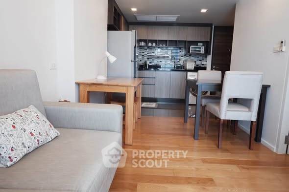 รูป คอนโด 1-ห้องนอน ที่ โฟคัส แอท เพลินจิต ใกล้ BTS นานา (ID 2833257) - รูปที่ 2/11
