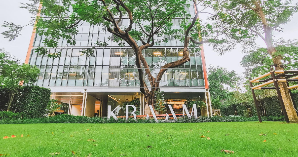 รูป ✨ ความเรียบหรูที่เปี่ยมด้วยรสนิยมและความพรีเมียมที่สัมผัสได้ ที่ KRAAM Sukhumvit 26 - รูปที่ 15/25