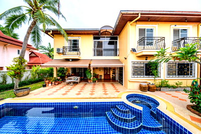 Houses for sale Chonburi : For Sale El Grande   6 Beds  7 Bath  