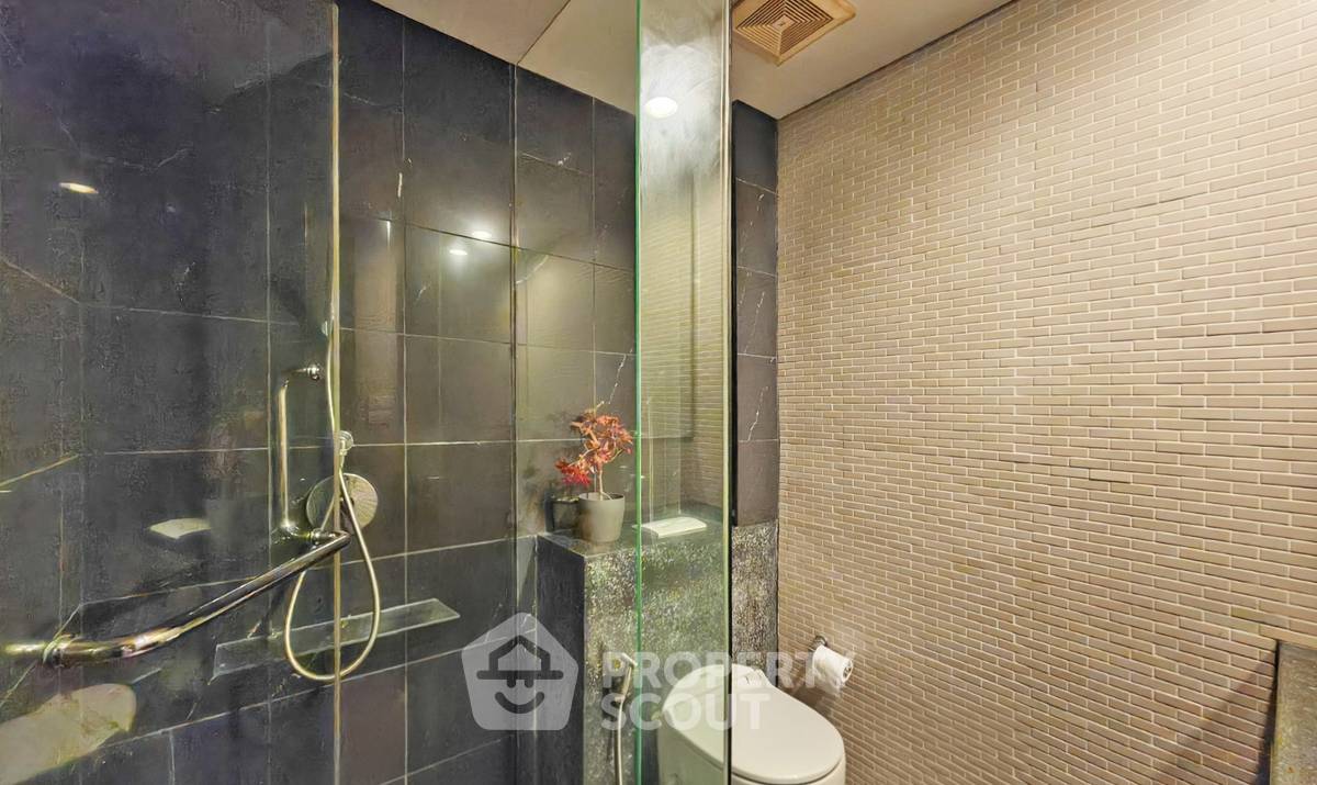 รูป คอนโด 2-ห้องนอน ที่ ไซมิส จอยญ่า ใกล้ MRT เพชรบุรี (ID 2833179) - รูปที่ 12/14