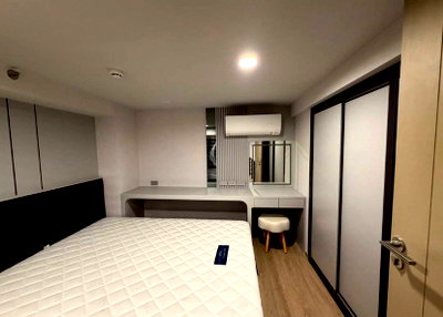 คอนโดให้เช่า : LTH15166 – 💼 Work & Live in the City | Elevated Condo near MRT Samyan | 55,000 THB/Month คอนโดสามย่าน เหมาะคนทำงาน ใกล้ออฟฟิศ เดินทางง่าย ชั้นสูง อยู่สบาย