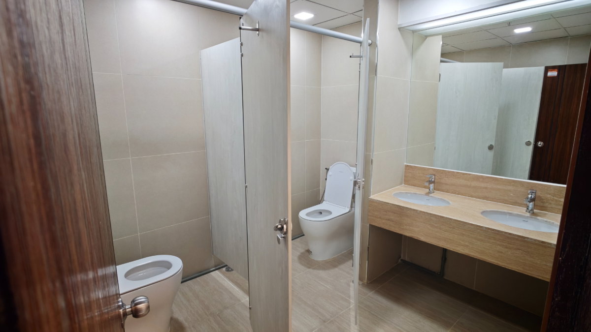 picture Office for rent @Ocean Tower 2, Fl.14 - 9/11