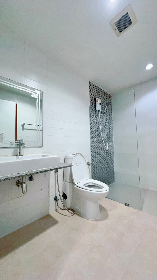 รูป 🌟 The IRIS Rama9 - Srinakarin ( A29 ) Size 46 SQ.M Type 1 Bedroom 1 Bathroom On the 7th Floor Rental.13,000 THB - รูปที่ 7/8