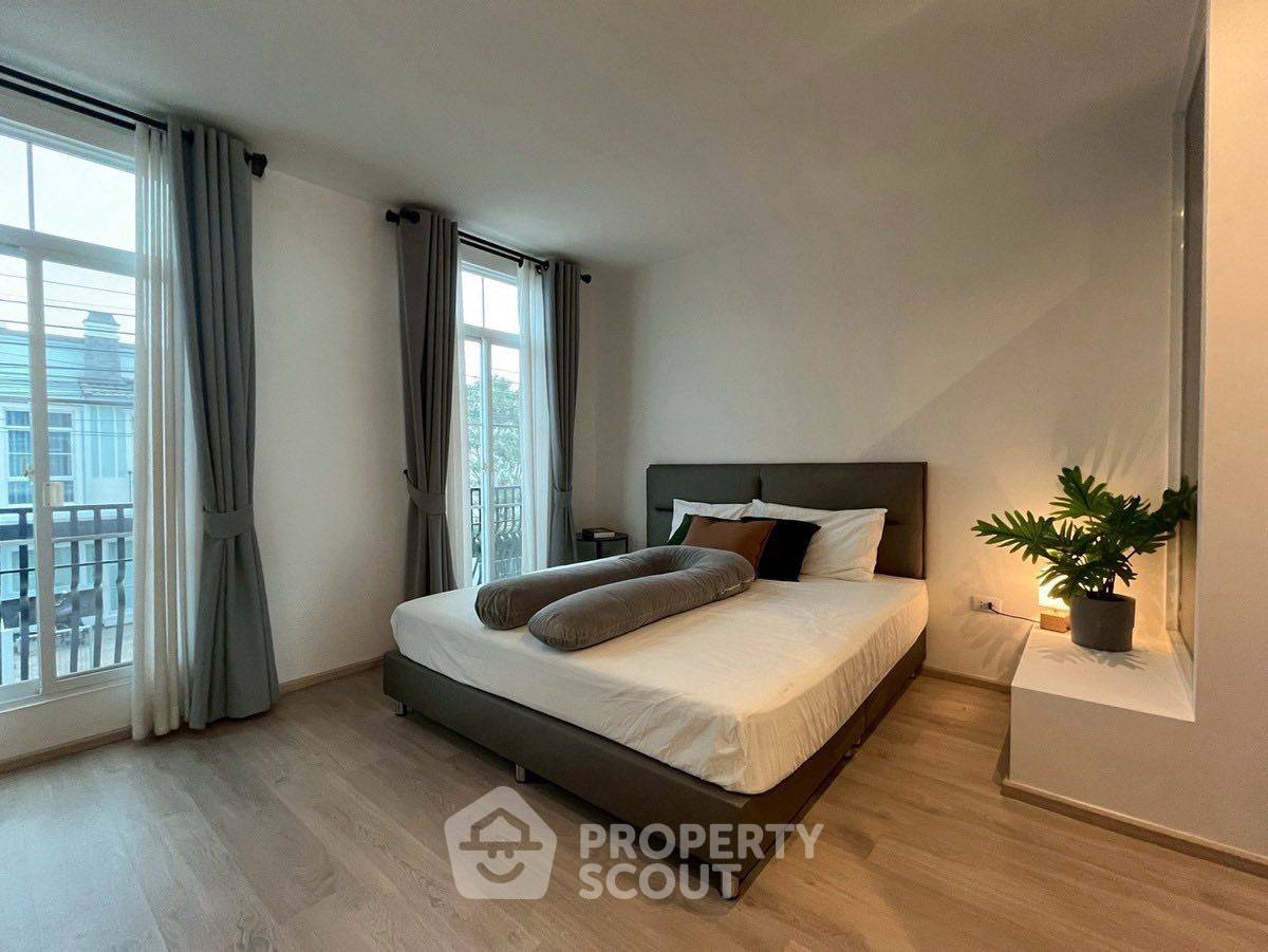 รูป บ้าน 3-ห้องนอน ที่ วิลลาจจิโอ 2 ศรีนครินทร์-บางนา ใน บางแก้ว (ID 2833163) - รูปที่ 12/19