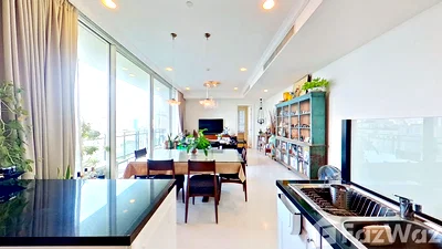 Condos for sale : 2 Bedroom Condo for sale at Royce Private Residences  1382762