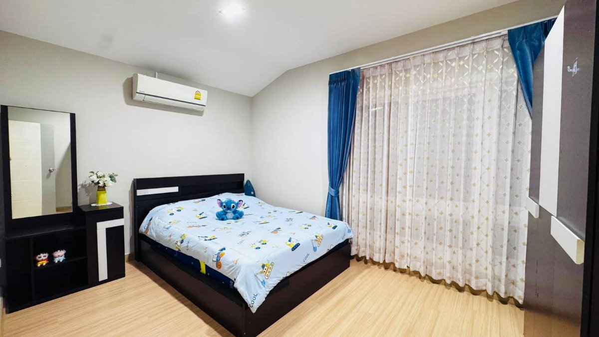 รูป ให้เช่าบ้านเดี่ยว 2 ชั้น ในโครงการ กาญจน์กนก 21 เมืองเชียงใหม่ เฟอร์นิเจอร์ครบ ใกล้บิ๊กซีหางดง (R1086) T.0946511456 - รูปที่ 6/8