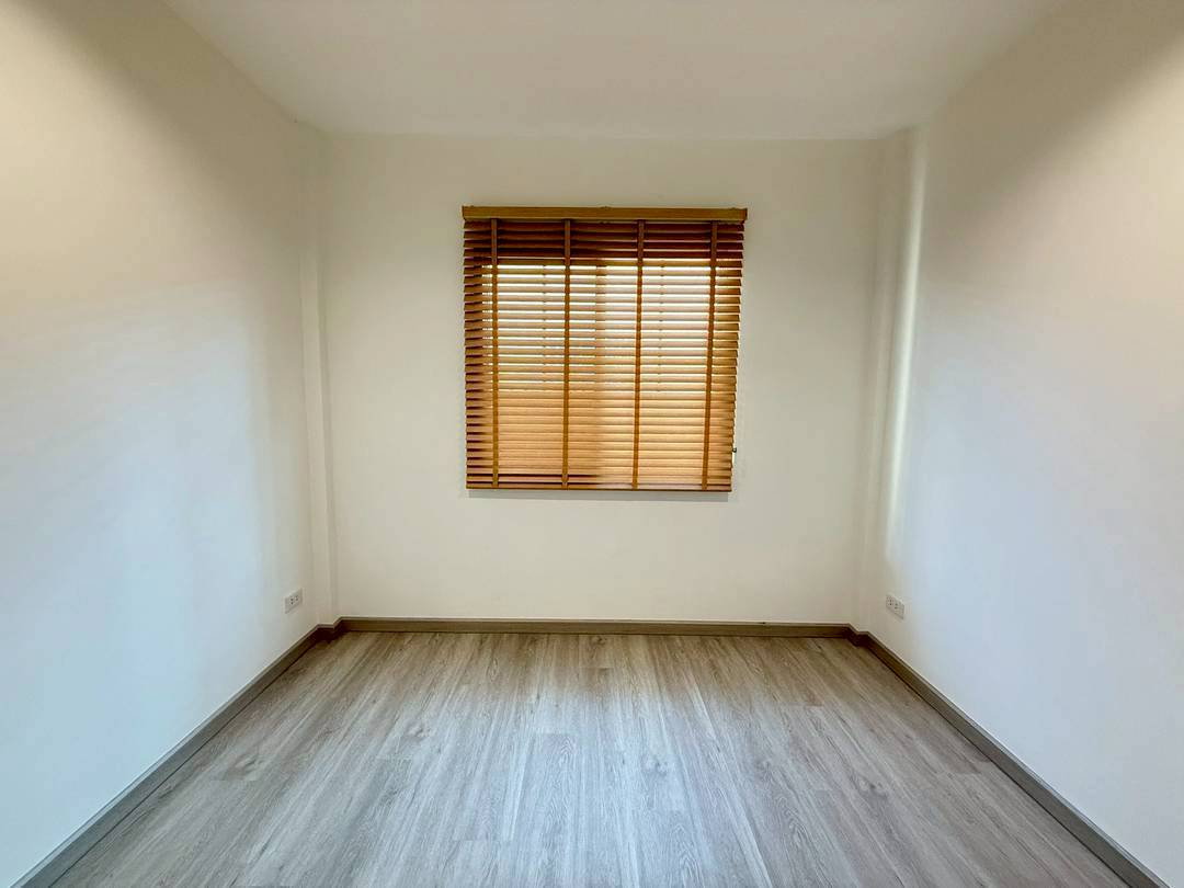 รูป S2966 ขายบ้านเดี่ยว THE VILLA รัตนาธิเบศร์ ตกแต่งใหม่ - รูปที่ 17/18