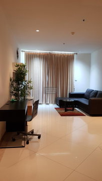 FOR RENT condo , The Empire Place , BTS-Chong Nonsi , Yannawa , Sa Thon , Bangkok , CX-31635 ✅ Live chat with us ADD LINE @connexproperty ✅