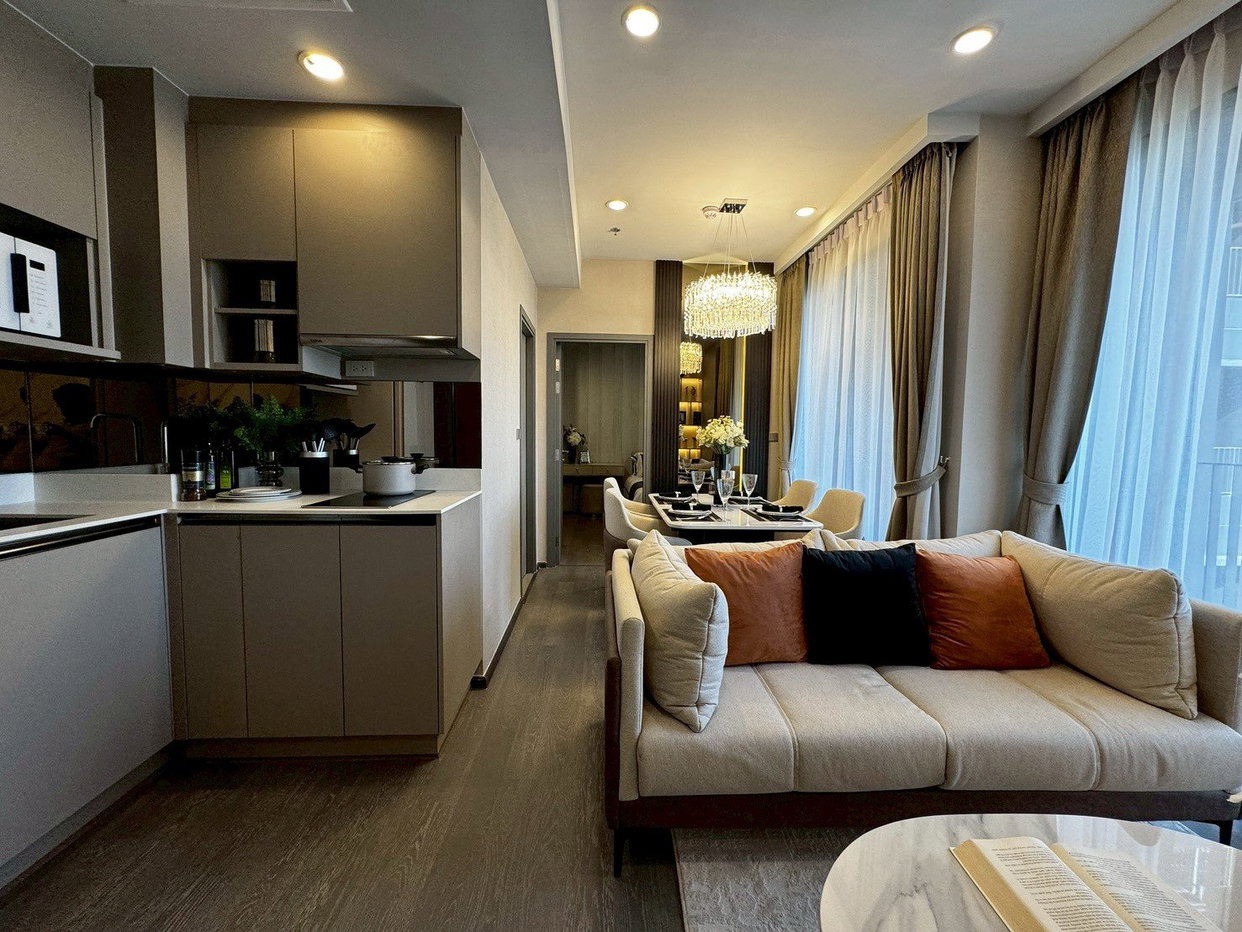 รูป LTHC15169 – 🏙️ Skyline Living | High-Floor Condo near MRT Khlong Toei | 68,000 THB/Month คอนโดคลองเตย ชั้นสูง วิวเมือง เดินทางสะดวก เชื่อมสุขุมวิท-สาทร ใกล้ MRT - รูปที่ 1/6