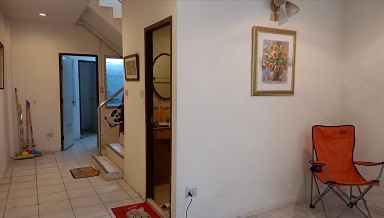 2-bed townhouse for rent, 160 sqm, 19 sq wah, Huai Khwang